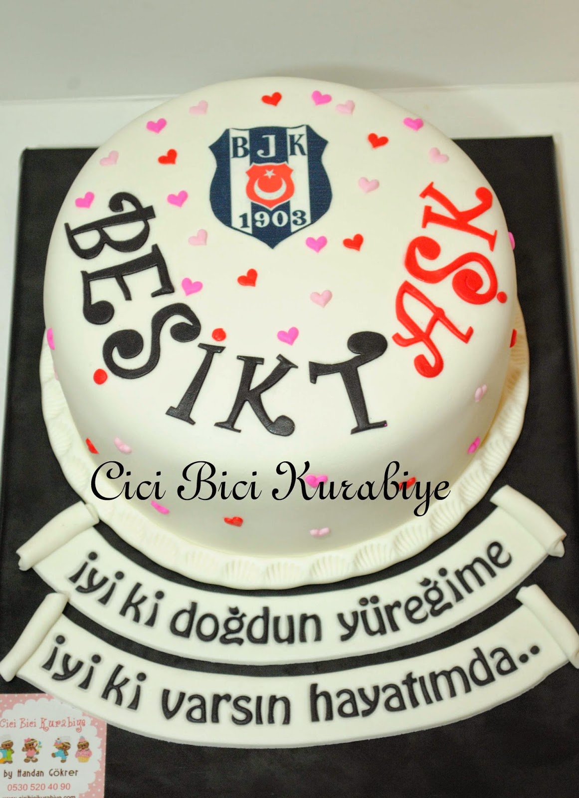 Cici Bici Kurabiye &amp; Cupcake &amp; Pasta İzmit BJK Temalı Doğum Günü Pastası