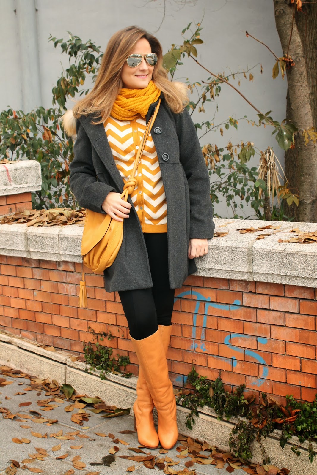 CHEAP & CHIC MOSTAZA