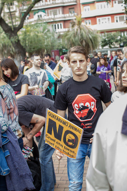 Fiestas del Pilar 2015 Zaragoza - Manifestación Antitaurina -  AntiBullfighter Zaragoza