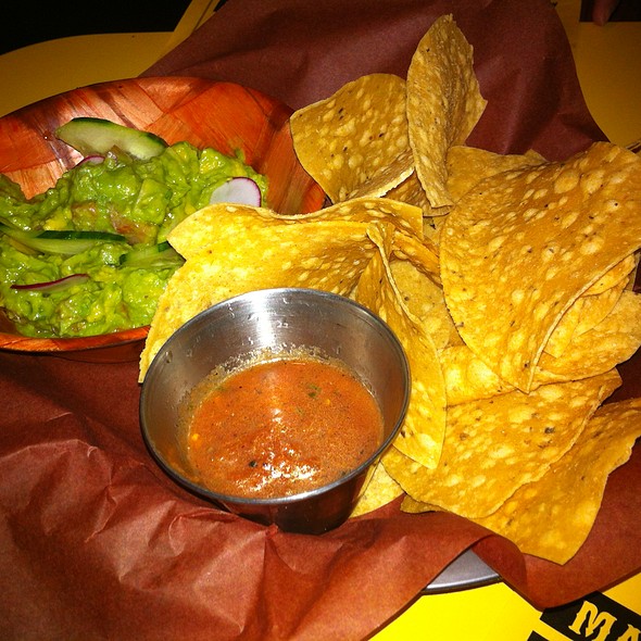 fooDCrave El Chucho Tacos for Hipsters & Giveaway Winner Announced