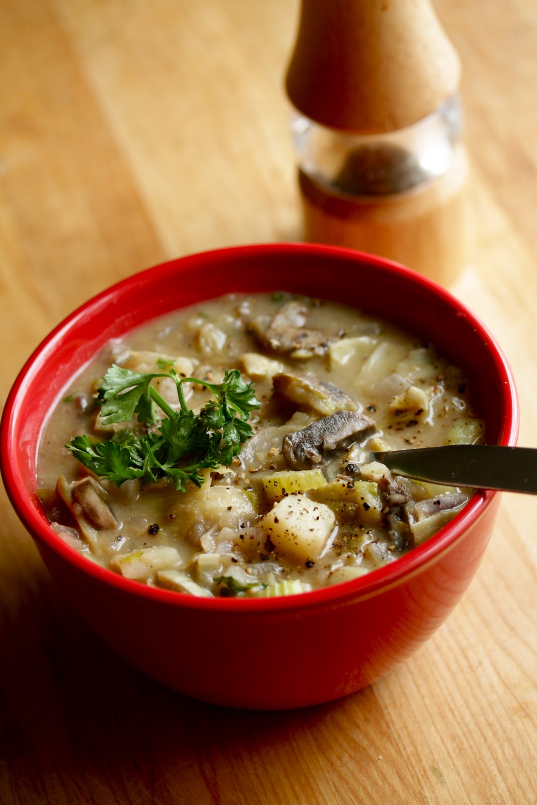 Smith's Vegan Kitchen Hearty New England Chowder