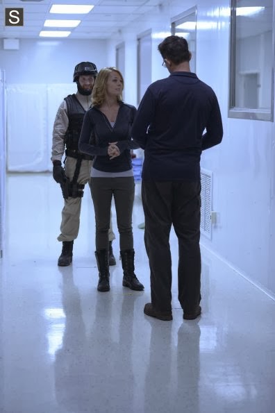 Helix - Questions Wanted for Jeri Ryan