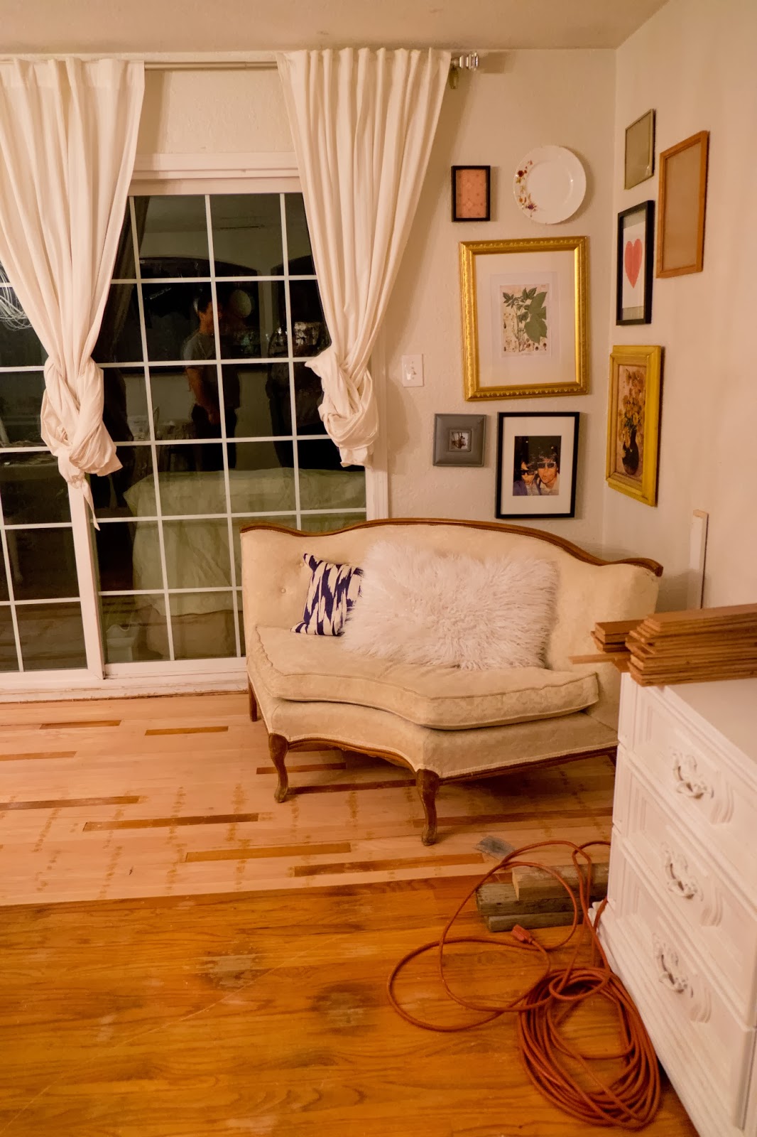 Domestic Fashionista Recovering Hardwood Floors