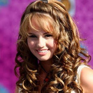 Debby Ryan - We Ended Right Lyrics | Letras | Lirik | Tekst | Text | Testo | Paroles - Source: mp3junkyard.blogspot.com