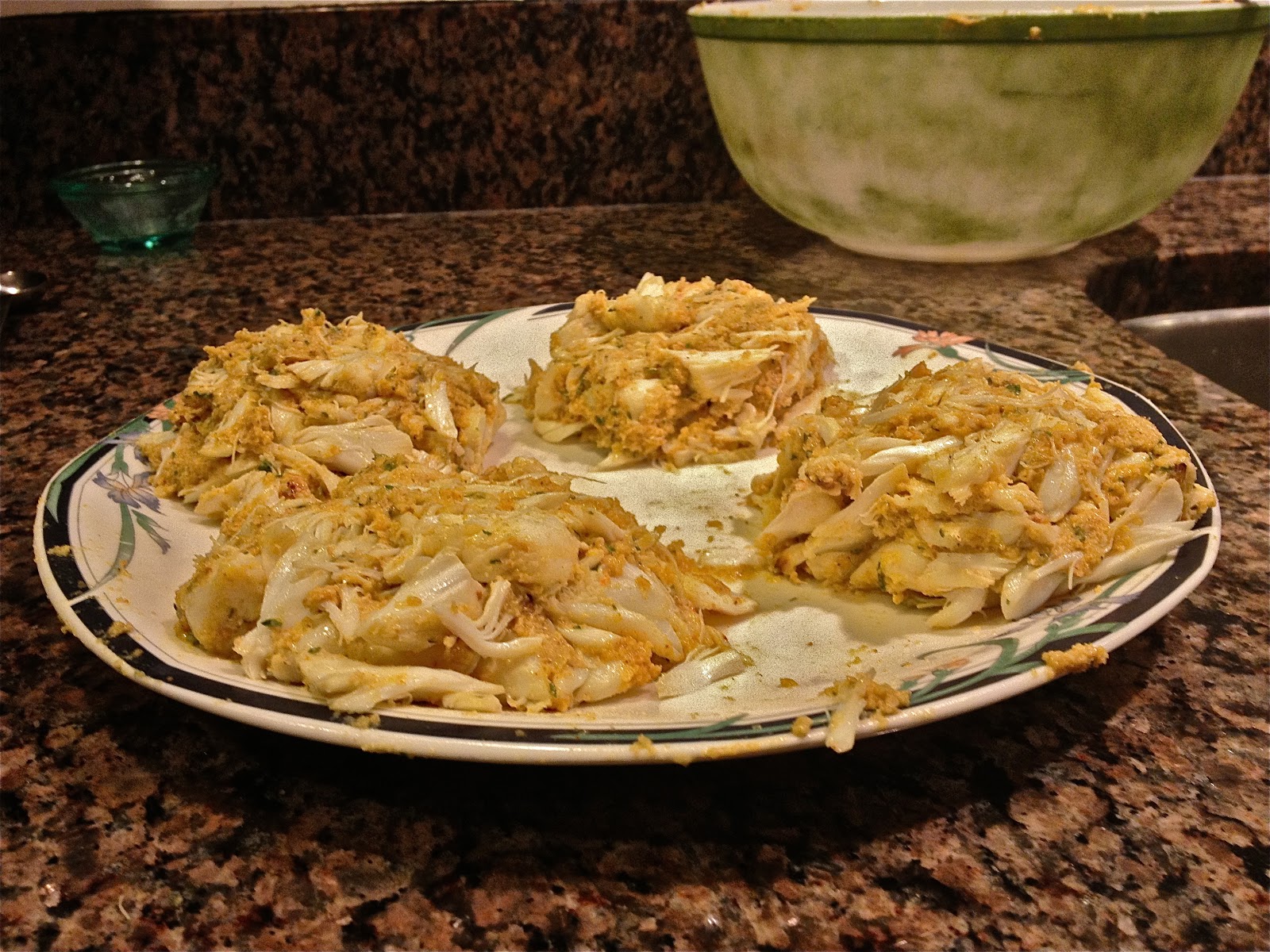 Kelly's Kitchen Phillips Crab Cakes