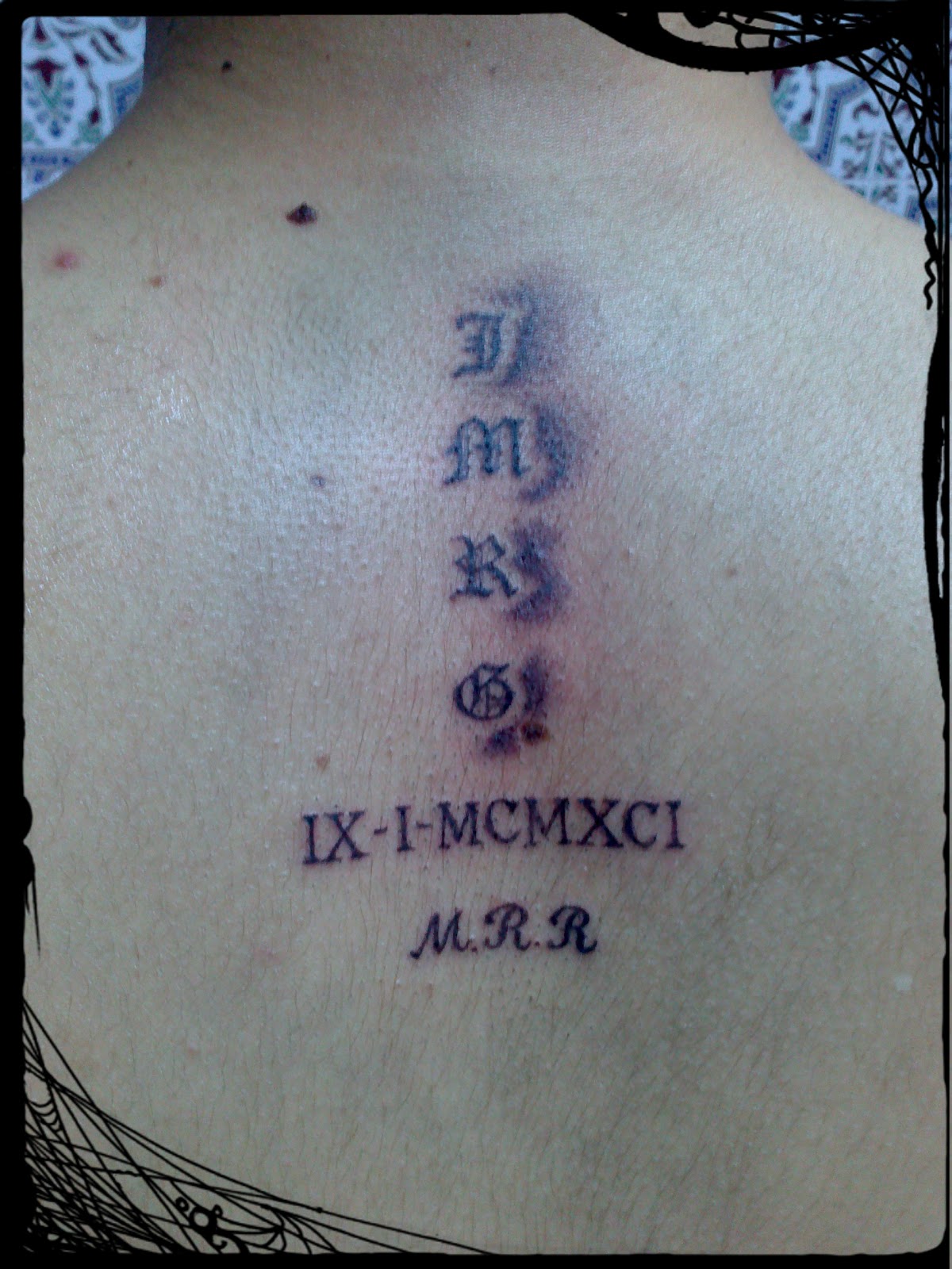 19-En-Numeros-Romanos Subo también esta foto que se ve bien la posición del tattoo: