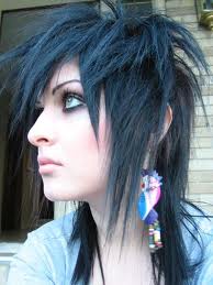 Fashionable Woman Pricheski Emo