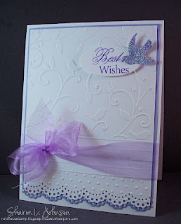 Invitación blanca con morado para boda Invitación blanca con morado para boda