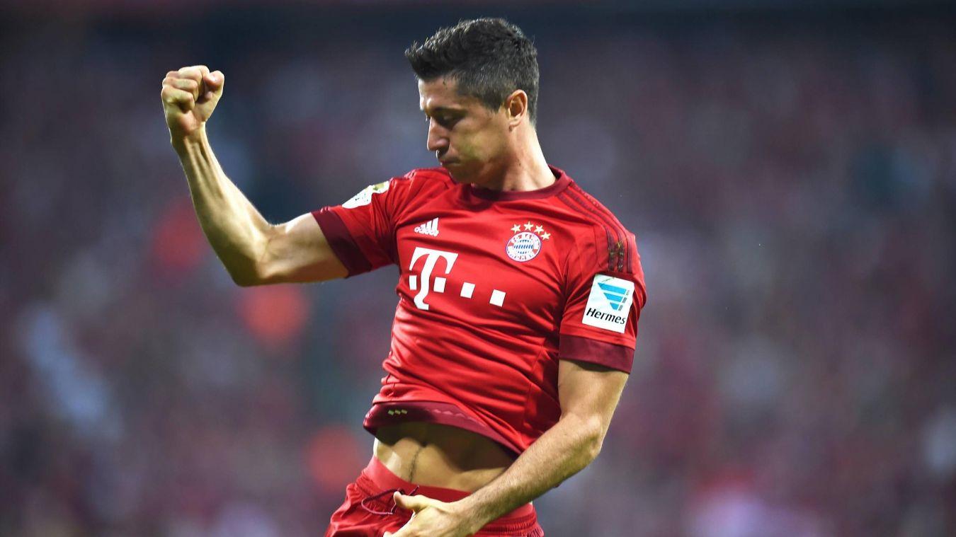 VIDEO Lewandowski 5 Goals IN 9 MINUTES aekosmos
