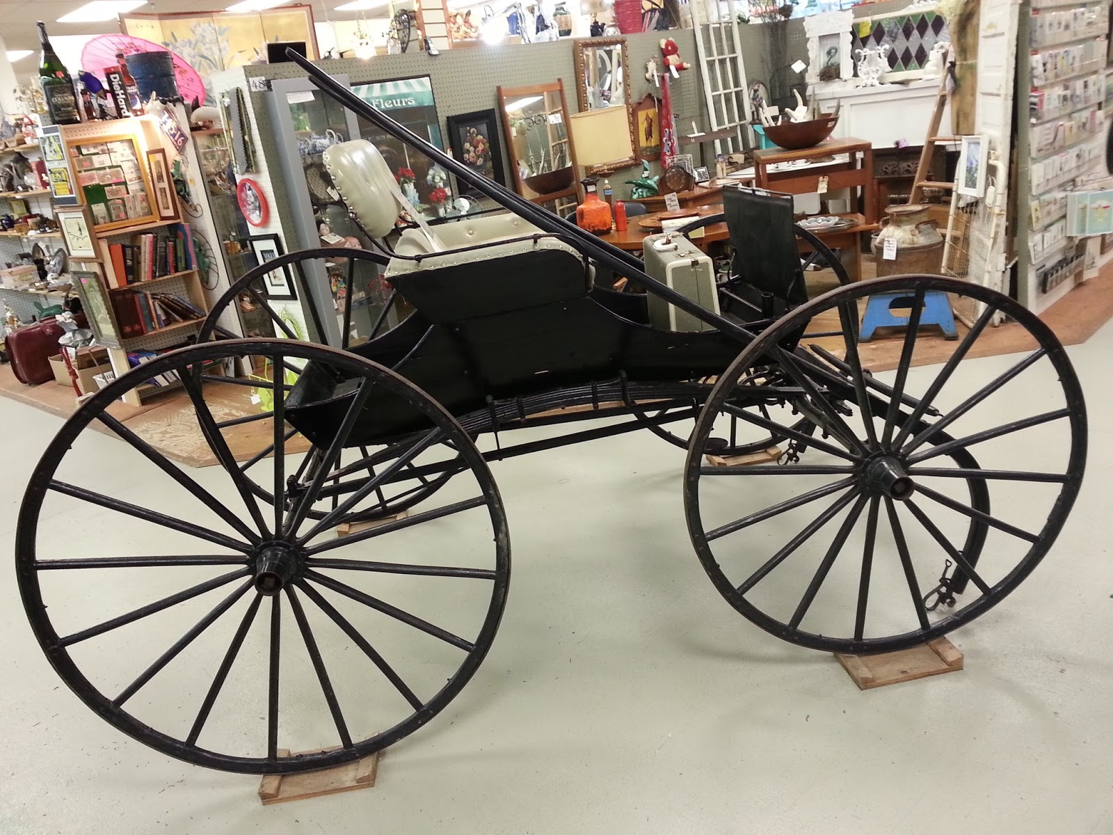 The Shabby Green Warehouse Old Strathcona Antique Mall, Edmonton, AB