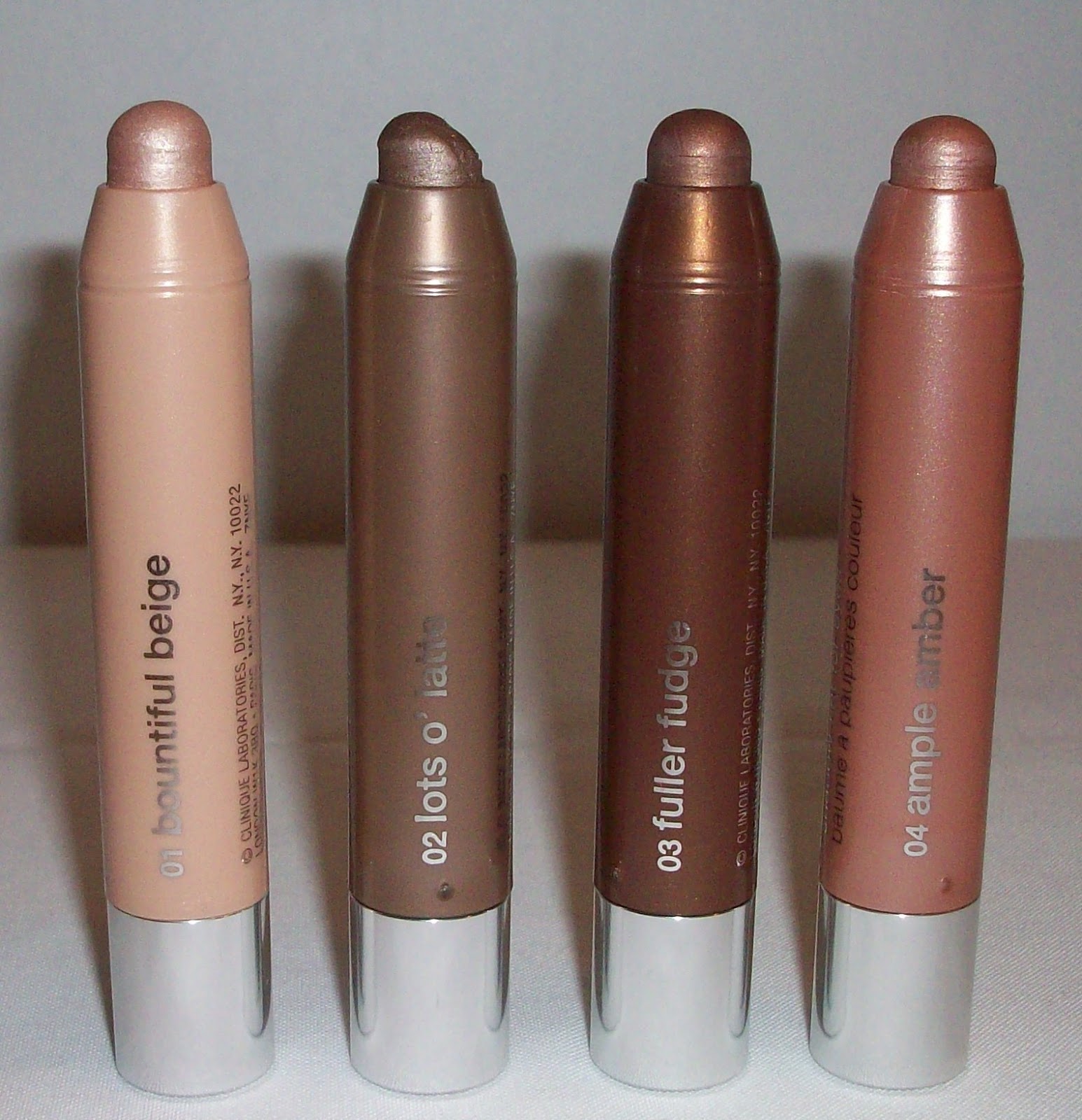 Luxury on the Lips Clinique Chubby Stick Shadow Tint for Eyes Review