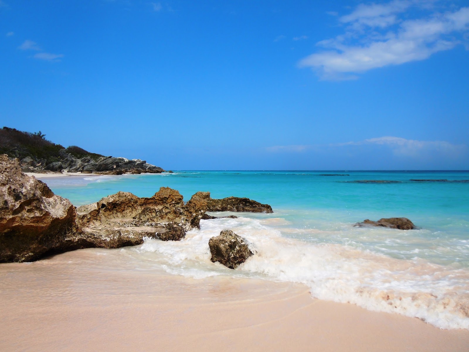 Hamilton, Bermuda Travel guide Exotic Travel Destination