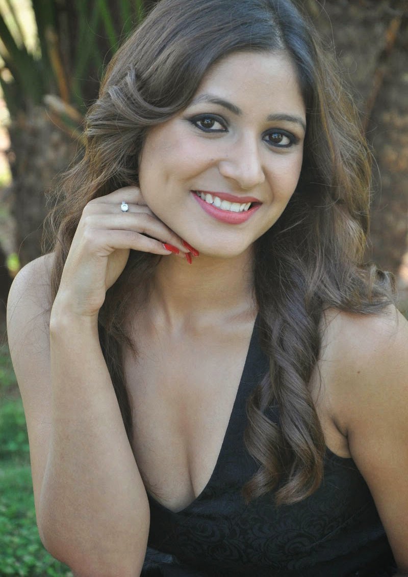 unsatisifed indian house wife desi