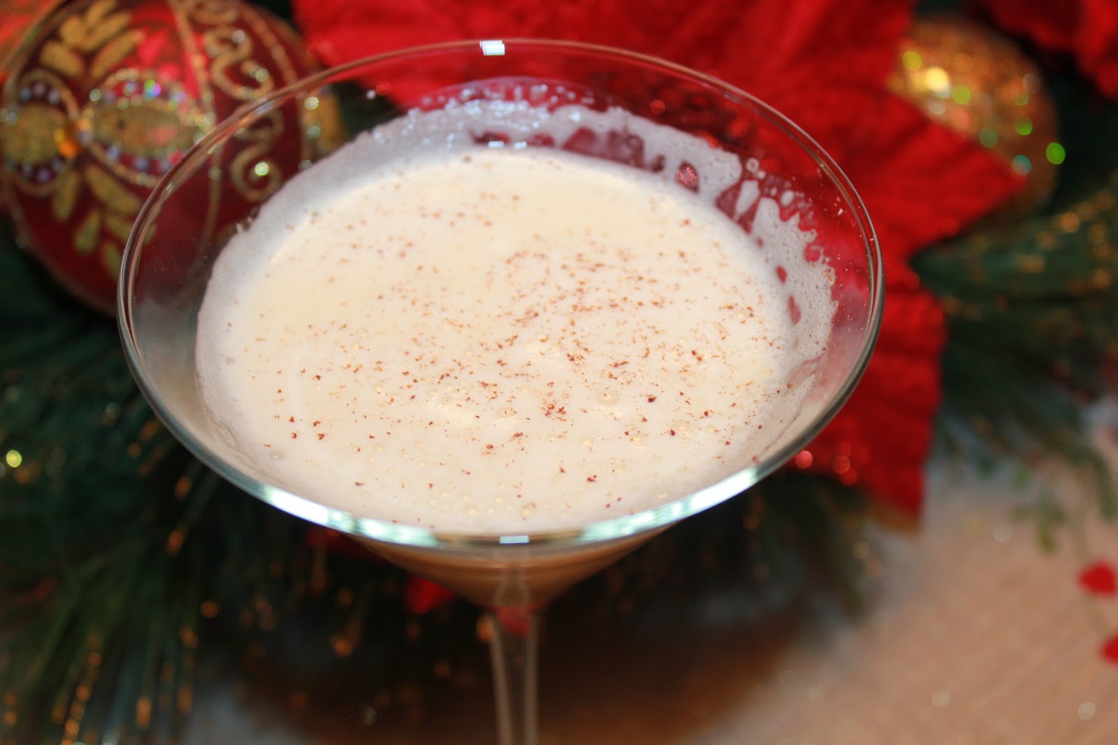 Sisters Luv 2 Cook Eggnog Martini