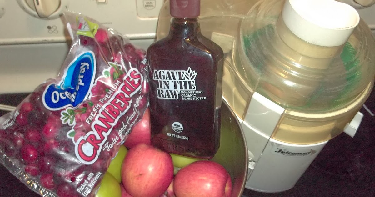 Pandas In The Kitchen! CranApple Juice