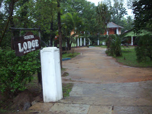"SUJATHA LODGE" at Kurunegala junction in Dambulla.