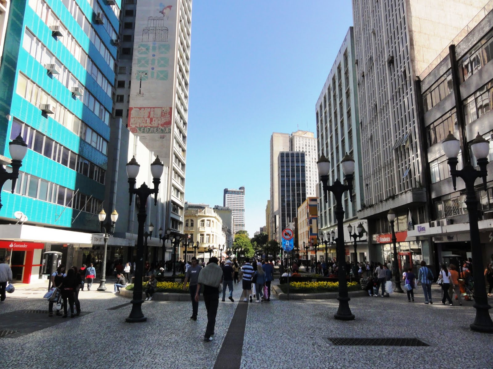 Curitiba para não Curitibanos Calçadão Rua das Flores