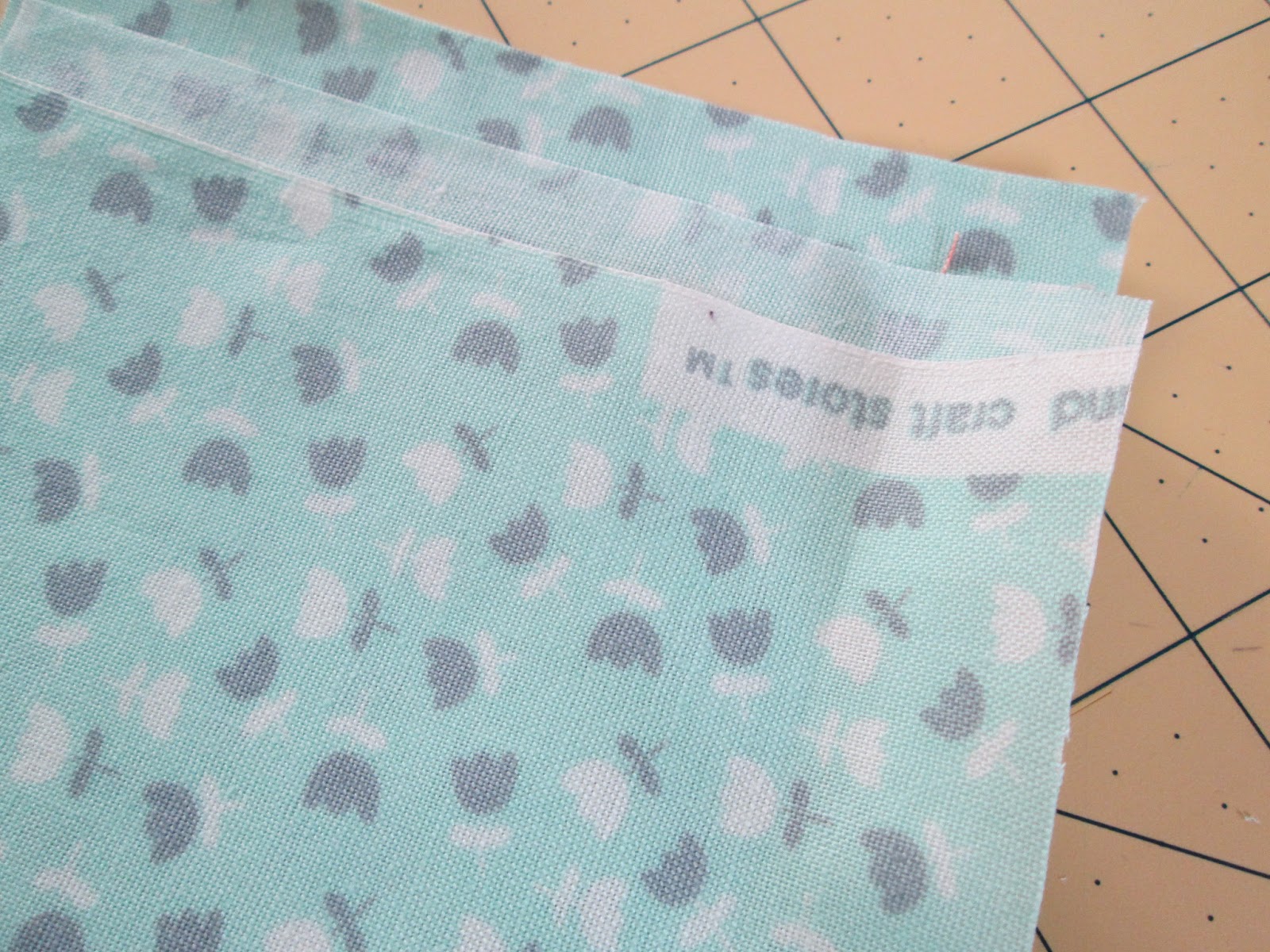 Quackadoodle Quilt How to Cut Fabric Using a Rotary Cutter