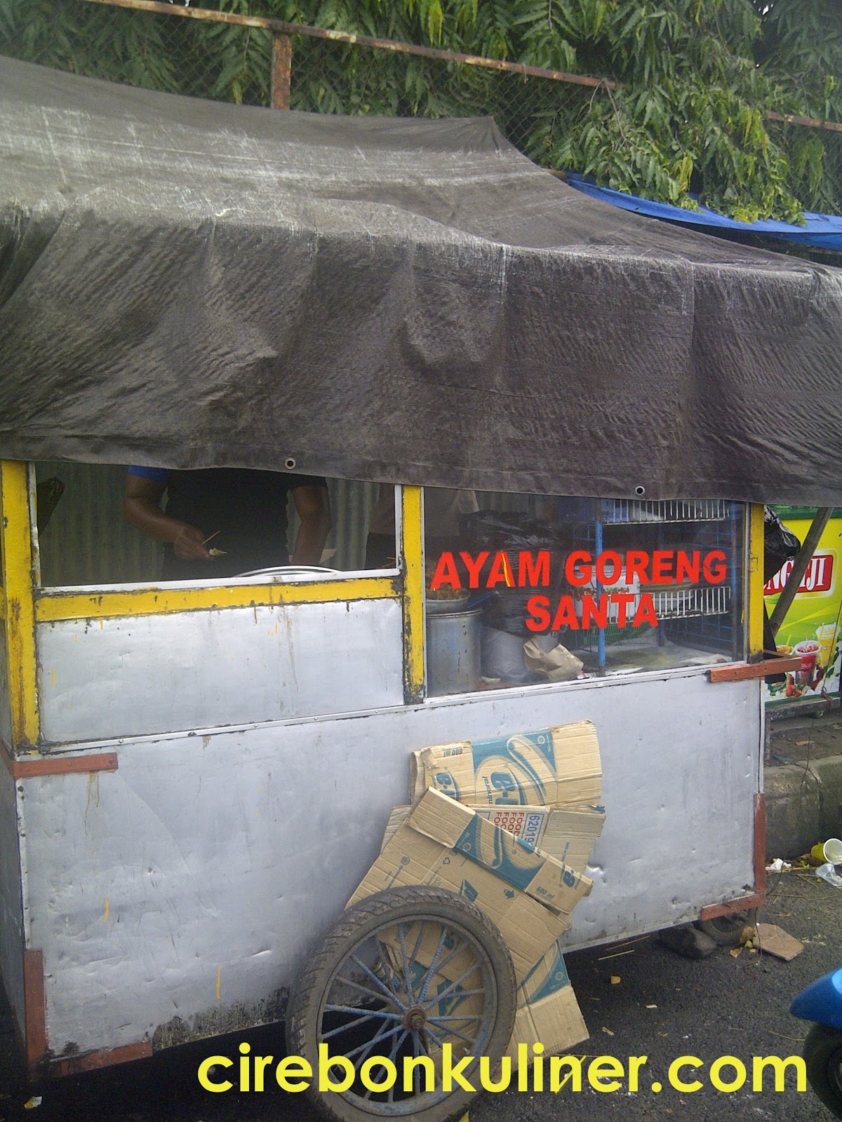 Ayam Goreng Santa Info Kuliner Kota Cirebon Ayam Goreng Santa Info Kuliner Kota Cirebon