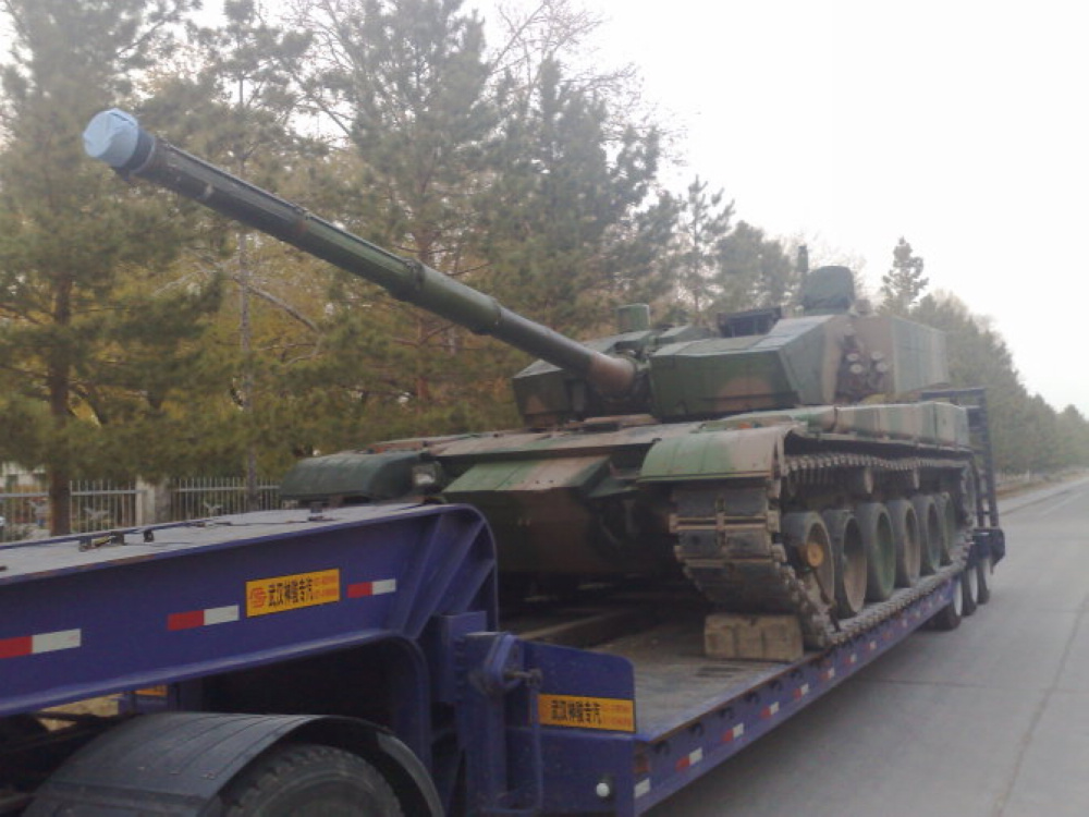 People's Liberation Army ZTZ99 (Type 99) Main Battle Tank Chinese