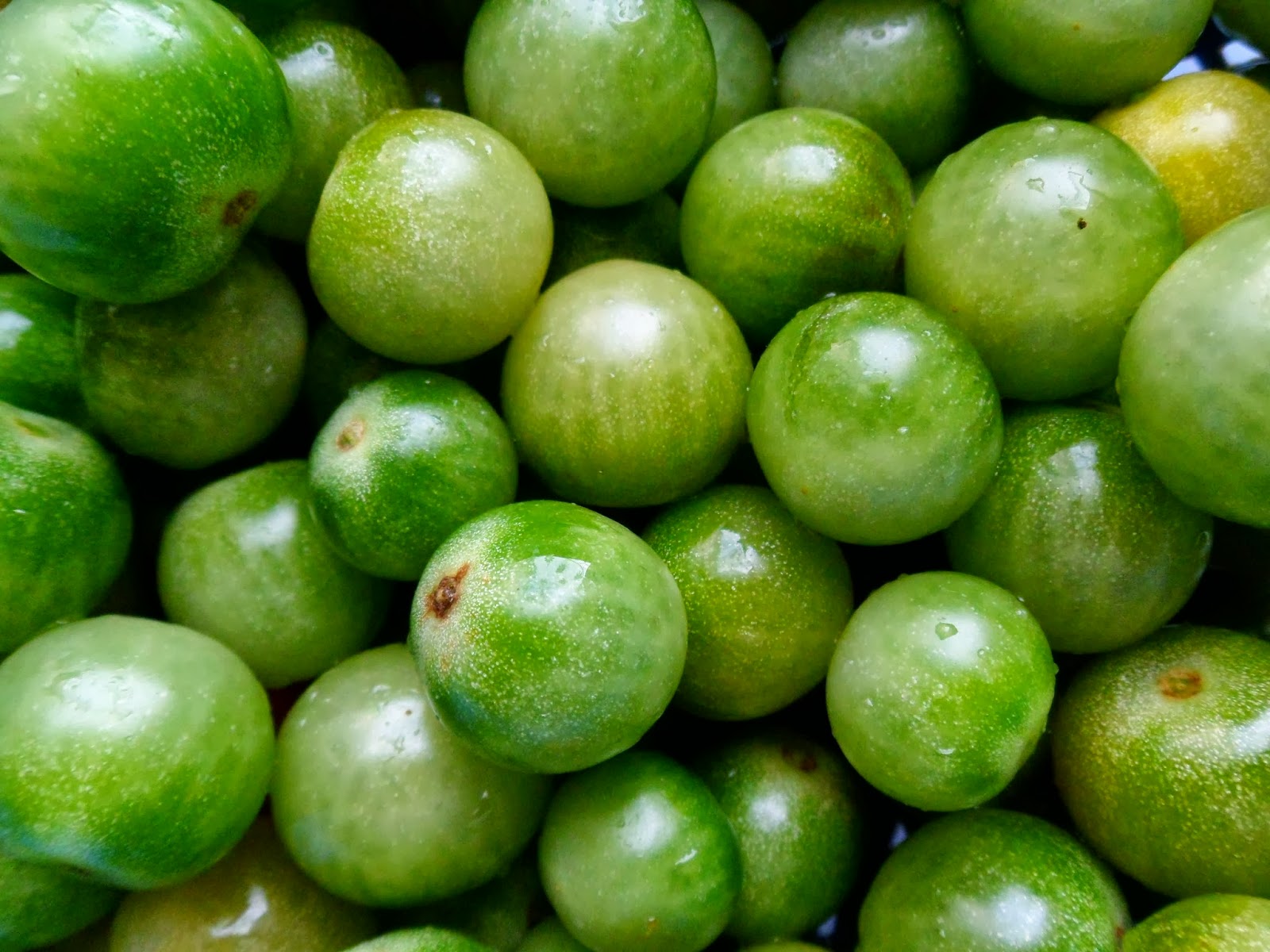 Les Crocs du Confiture de tomates cerises vertes