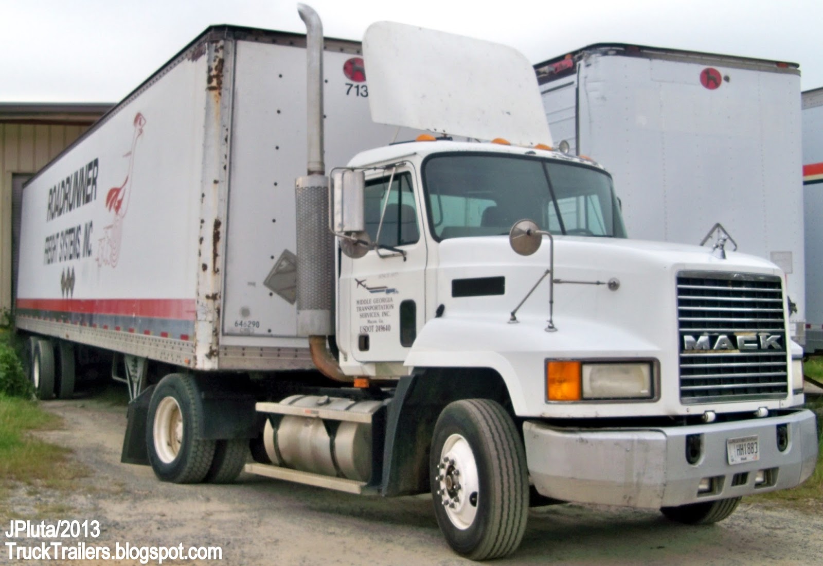 TRUCK TRAILER Transport Express Freight Logistic Diesel Mack Peterbilt