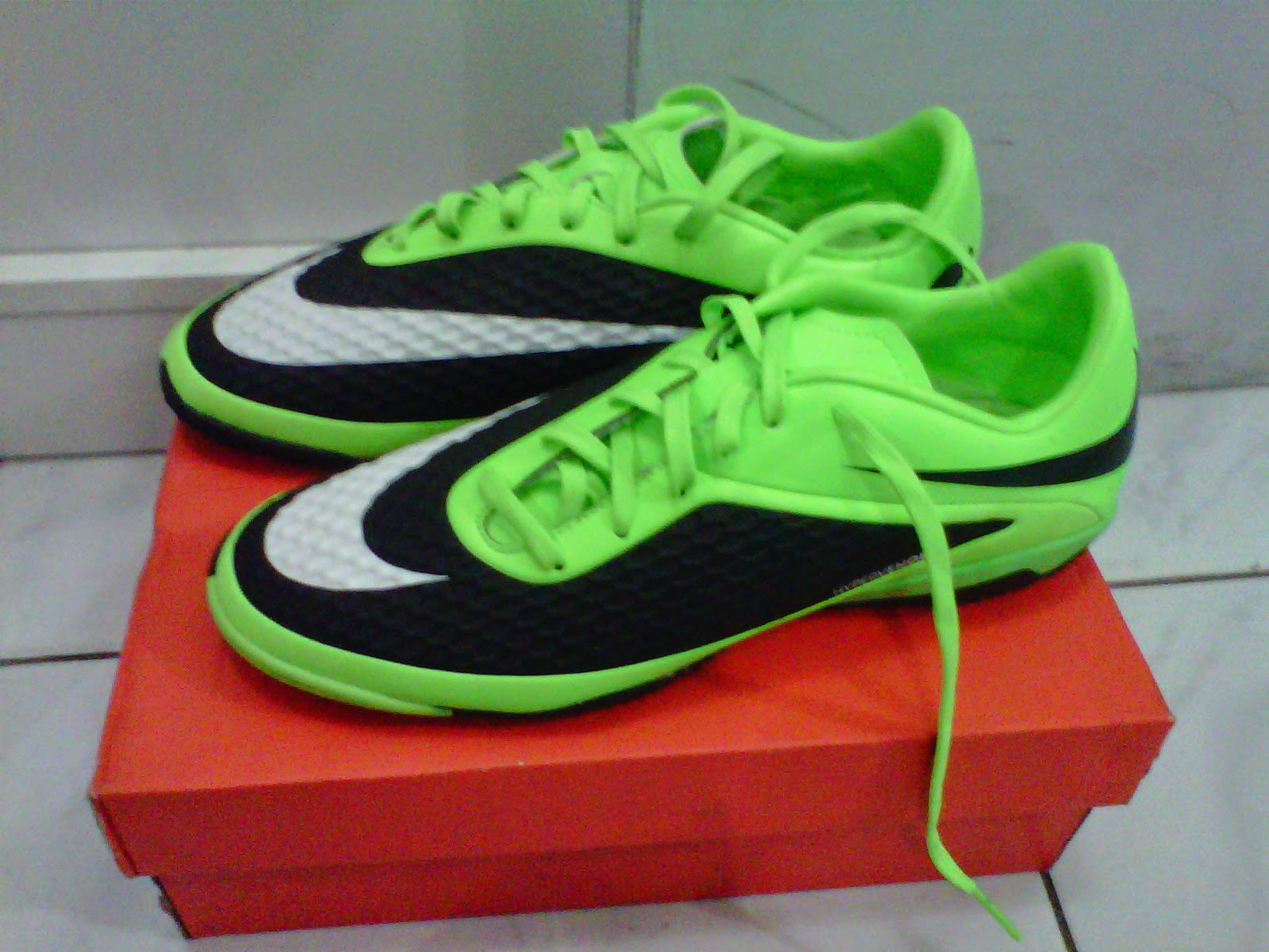 nike hipervenoom ori bandrol 799 000 l sports nike hipervenoom ori bandrol 799 000 l sports
