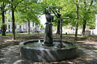 Brunnenfigur von Joachim Schmettau Brunnenfigur von Joachim Schmettau