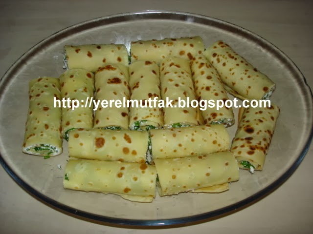 MUTFAĞIMDAN TAŞANLAR PEYNİRLİ RULO KREP