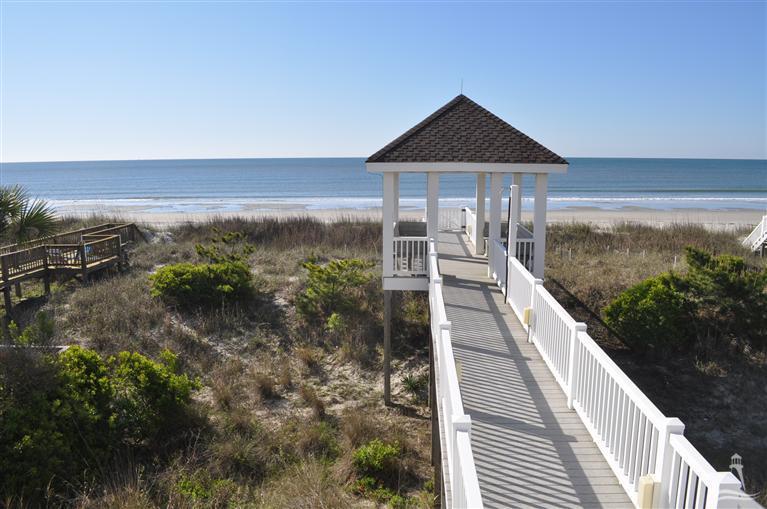 Ocean Isle Beach, N.C. REAL ESTATE (WATERFRONT) 351 W. First St