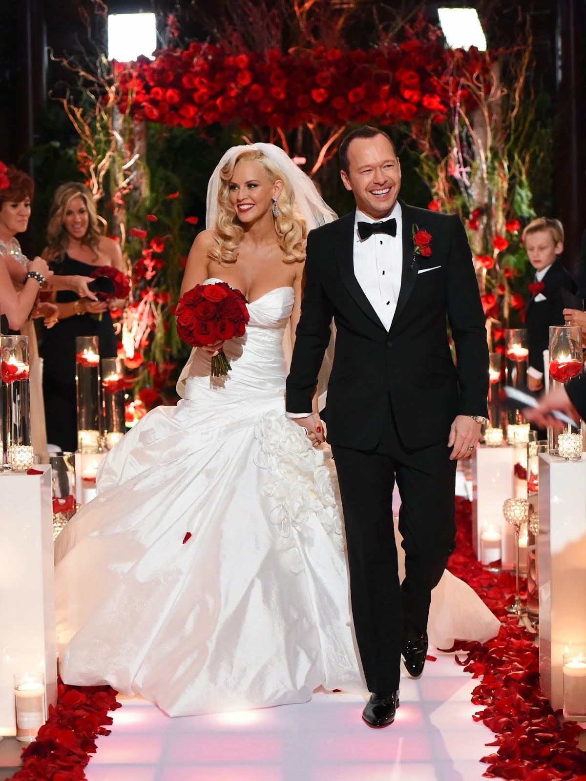 Hotel Baker: Jenny McCarthy and Donnie Wahlberg - tied the knot at