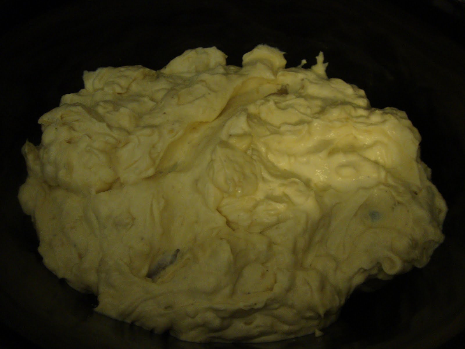 A Busy Mom's Slow Cooker Adventures: Sour Cream and Onion Chicken