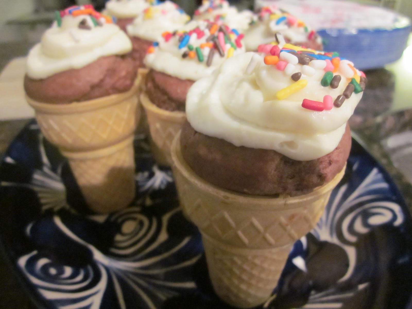 Kit(tchen) Nutella Ice Cream Cone Cupcakes