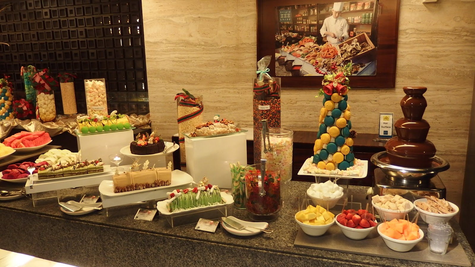 SuMMeR LoVes To Eat! Singapore Food Blog: X'mas Eve Dinner Buffet at