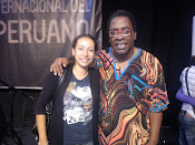 Junto al gran percusionista y maestro Juan Medrano Cotito