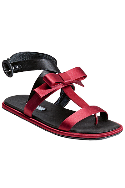 prada shoes summer