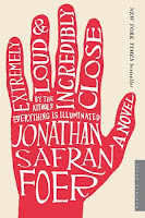 book cover of Extremely Loud and Incredibly Close by Jonathan Safran Foer