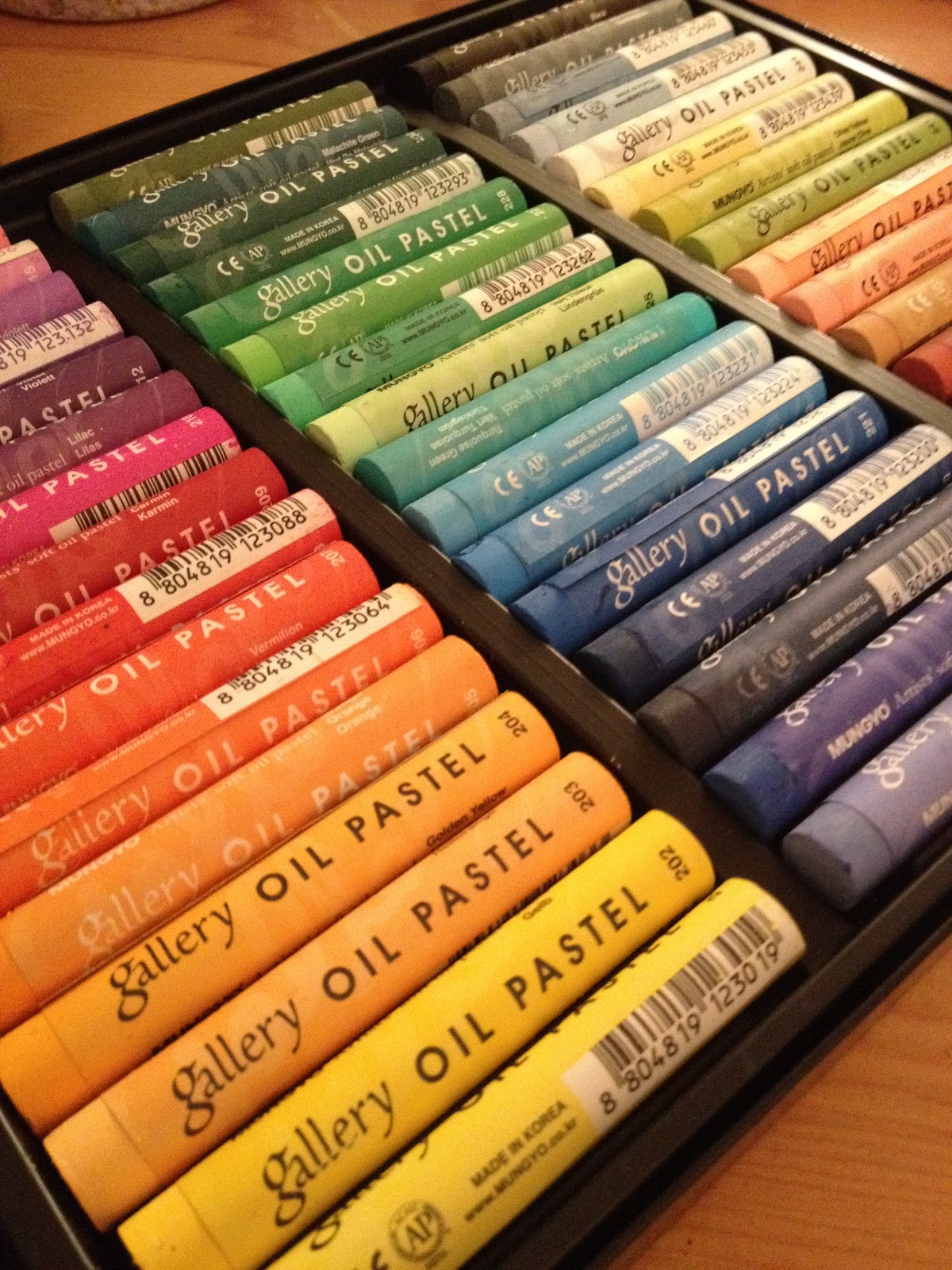 Hello Miss Chelsea Hair Play oil pastels