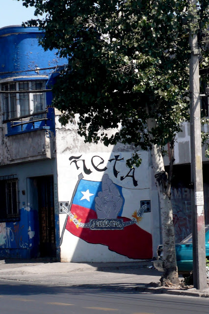 street art in santiago de chile recoleta arte callejero
