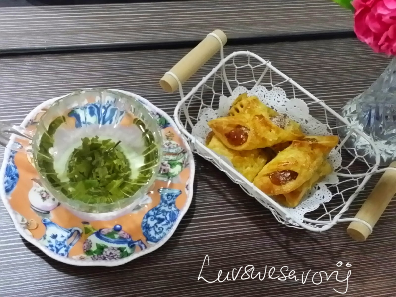Luvswesavory Easy Danish Pastry Pineapple Jam & Coconut