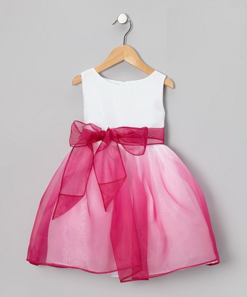 Mua đầm công chúa, đầm dạ tiệc, váy xòe cho bé ở đâu