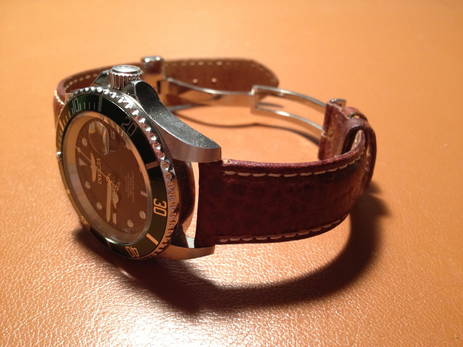 invicta pro diver leather strap