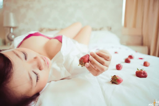 anh nguc tran nong bong girl xinh 98