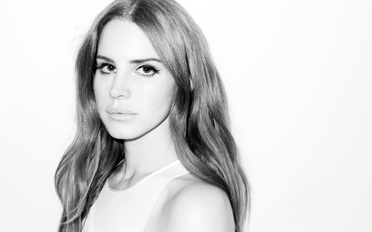 Lana Del Rey Wows In White At Echo Music Awards forecast Lana Del Rey Wows In White At Echo Music Awards forecasting