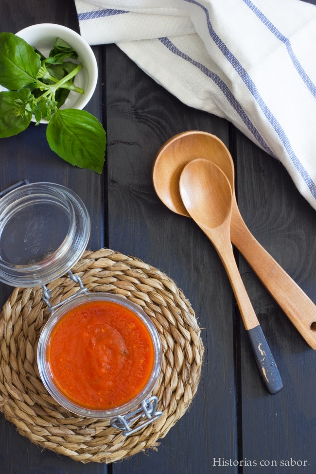 HISTORIAS CON SABOR SALSA DE TOMATE CON ALBAHACA