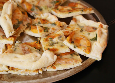 A Potluck! Potluck%2B %2Bpizza A Potluck!
