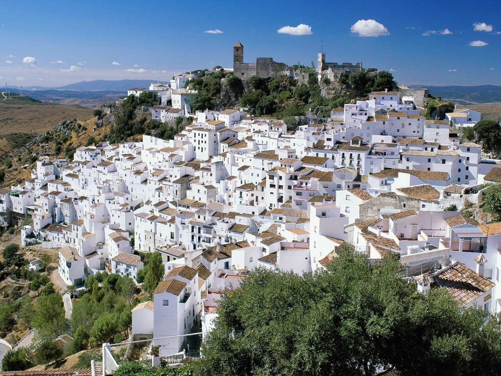Travel & Adventures Andalusia ( Andalucía ). A voyage to Andalusia