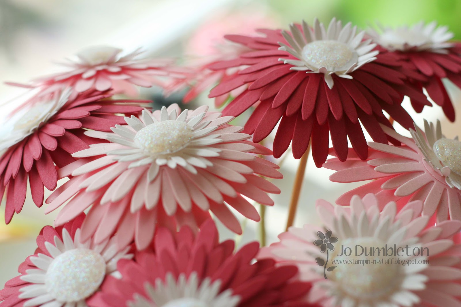 Stampin' 'n Stuff Flower Daisy Die 2