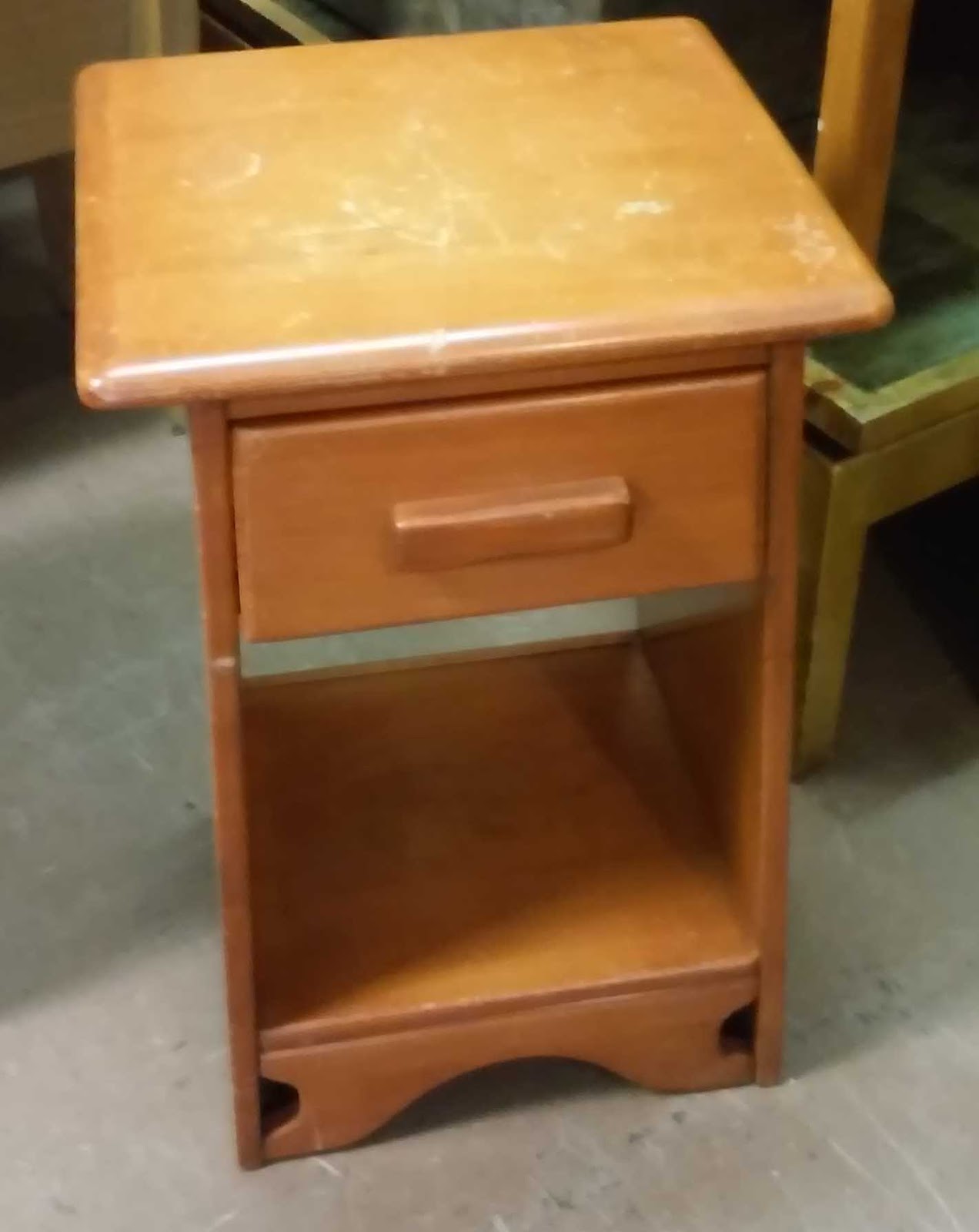 UHURU FURNITURE & COLLECTIBLES: SOLD Vintage Maple Nightstand - $50 SOLD Vintage Maple Nightstand - $50 - UHURU FURNITURE & COLLECTIBLES: SOLD Vintage Maple Nightstand - $50