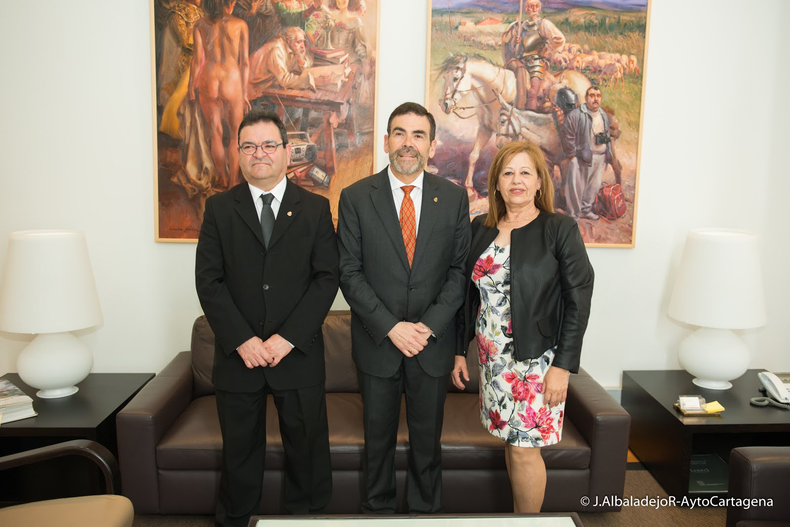 Acto de la firma de donación de José María Navarro Cayuela a Cartagena